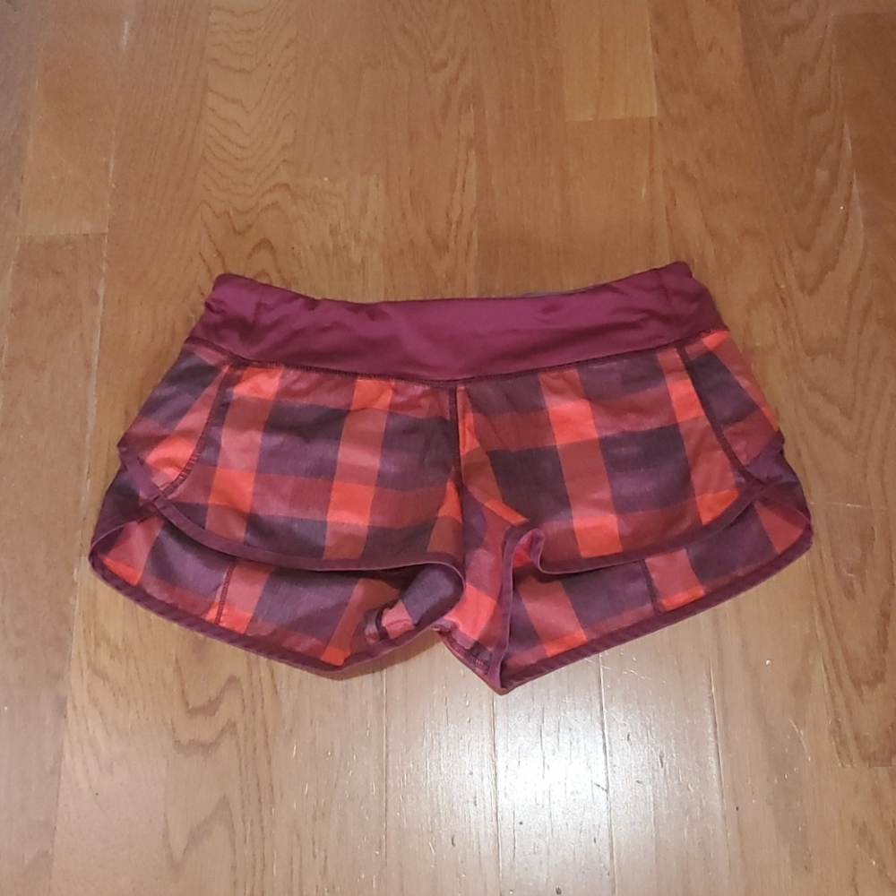 🍋Lululemon🍋 speed  short sz 8